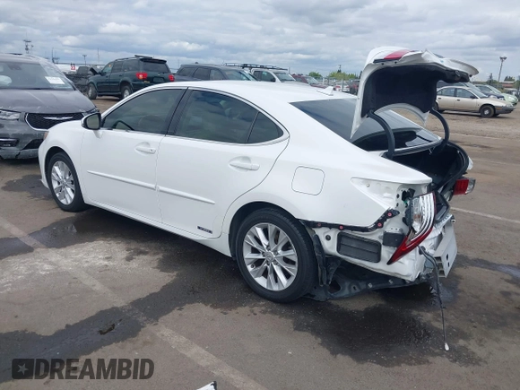 2014 Lexus ES 300h with VIN JTHBW1GG5E2064531, listed as a IAAI auction lot 42119900 with 210,354 mi miles and . Bid and sale history available at DreamBid. Image 3.