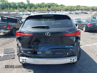 2018 Lexus NX 300 z VIN JTJBARBZ7J2173085, wystawiony jako IAAI lot #42551218 z przebiegiem 72 411 mil mil oraz . Historia ofert i sprzedaży dostępna na DreamBid. Obrazek 16.