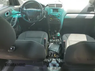 2016 Ford Police Interceptor Utility z VIN 1FM5K8ARXGGC73455, wystawiony jako Copart lot #53390105 z przebiegiem 110 137 mil mil oraz Szkoda całkowita • Salvage title. Historia ofert i sprzedaży dostępna na DreamBid. Obrazek 8.