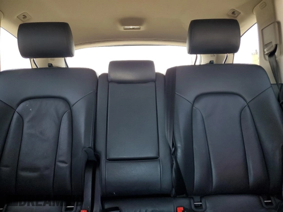 2010 Audi Q7 Prestige with VIN WA1WMAFE9AD005130, listed as a Copart auction lot 63524715 with 127,823 mi miles and Salvage title. Bid and sale history available at DreamBid. Image 10.