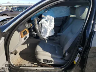 2007 BMW 3 Series 335i with VIN WBAVB73547PA86480, listed as a Copart auction lot 84990514 with 202,020 mi miles and Salvage Title. Bid and sale history available at carsss.com. Image 7.