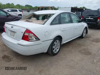 2006 Ford Five Hundred SEL with VIN 1FAFP24166G164248, listed as a IAAI auction lot 42166430 with 122,079 mi miles and . Bid and sale history available at DreamBid. Image 4.