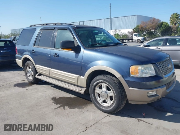 2006 Ford Expedition Eddie Bauer z VIN 1FMPU18506LA93436, wystawiony jako IAAI lot #42183646 z przebiegiem 220 791 mil mil oraz . Historia ofert i sprzedaży dostępna na DreamBid. Obrazek 1.