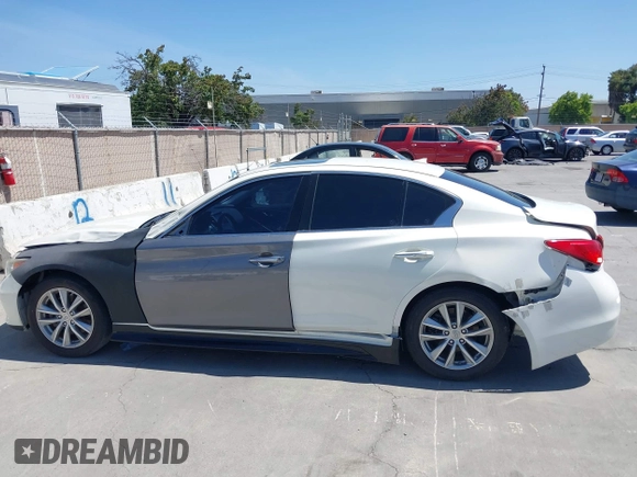 2017 Infiniti Q50 Premium with VIN JN1EV7AP1HM737470, listed as a IAAI auction lot 42542462 with 69,919 mi miles and . Bid and sale history available at DreamBid. Image 14.