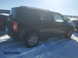 2016 Jeep Patriot Sport with VIN 1C4NJRBB7GD510130, listed as a Copart auction lot 46086455 with 162,248 mi miles and Salvage Title. Bid and sale history available at carsss.com. Image 3.