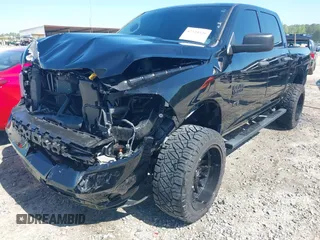 2019 Ram 1500 Tradesman z VIN 1C6RR7KG9KS709945, wystawiony jako IAAI lot #42134420 z przebiegiem 69 846 mil mil oraz . Historia ofert i sprzedaży dostępna na DreamBid. Obrazek 2.