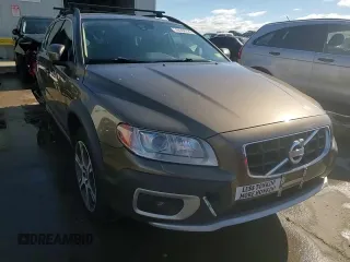 2013 Volvo XC70 T6 with VIN YV4902BZ1D1151232, listed as a Copart auction lot 48336725 with 109,727 mi miles and Salvage Title. Bid and sale history available at DreamBid. Image 13.