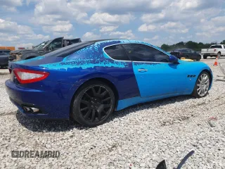 2008 Maserati GranTurismo z VIN ZAMGJ45A180038235, wystawiony jako Copart lot #63444435 z przebiegiem 27 mil mil oraz Czysty tytuł • Clean title. Historia ofert i sprzedaży dostępna na DreamBid. Obrazek 3.