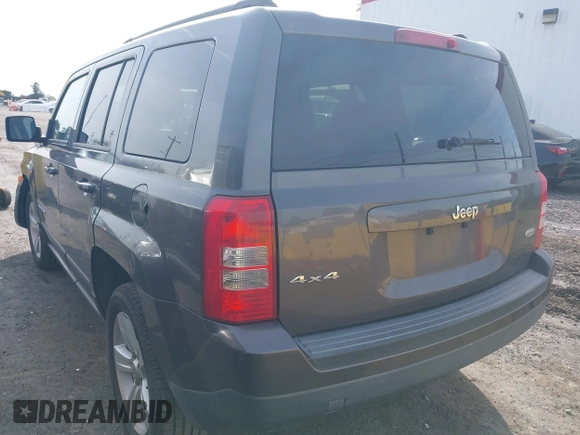 2016 Jeep Patriot High Altitude Edition with VIN 1C4NJRFB6GD661776, listed as a IAAI auction lot 41801279 with 150,931 mi miles. Bid and sale history available at carsss.com. Image 3.