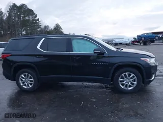 2019 Chevrolet Traverse LT Cloth with VIN 1GNEVGKWXKJ100533, listed as a IAAI auction lot 41592345 with 122,317 mi miles. Bid and sale history available at carsss.com. Image 13.