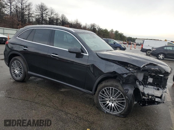 2025 Mercedes-Benz GLC with VIN W1NKM4HB9SF259122, listed as a Copart auction lot 83455184 with 1,135 mi miles and Salvage Title. Bid and sale history available at carsss.com. Image 4.