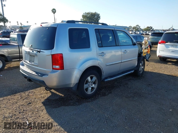 2011 Honda Pilot EX with VIN 5FNYF3H41BB018182, listed as a IAAI auction lot 42000601 with 152,912 mi miles and . Bid and sale history available at carsss.com. Image 4.