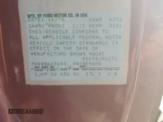 1977 Lincoln Continental с VIN 7Y89S829453, выставлен на аукционе Copart как лот 89298145 с пробегом Не указан миль и На запчасти • Non repairable. История ставок и продаж доступна на DreamBid. Изображение 13.