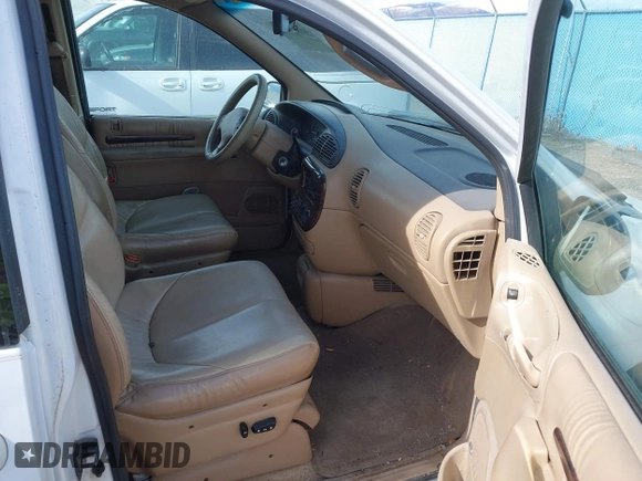 1997 Chrysler Town & Country with VIN 1C4GT64L7VB436658, listed as a IAAI auction lot 41823587 with 184,570 mi miles and . Bid and sale history available at DreamBid. Image 5.