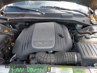2008 Chrysler 300 C Hemi z VIN 2C3KA63H78H119766, wystawiony jako IAAI lot #42183222 z przebiegiem 149 245 mil mil oraz . Historia ofert i sprzedaży dostępna na DreamBid. Obrazek 10.