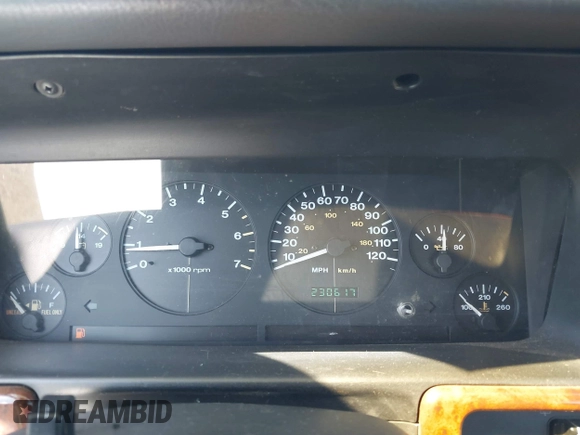 1996 Jeep Grand Cherokee Laredo with VIN 1J4GZ58S7TC280276, listed as a IAAI auction lot 42120454 with 230,617 mi miles. Bid and sale history available at carsss.com. Image 7.