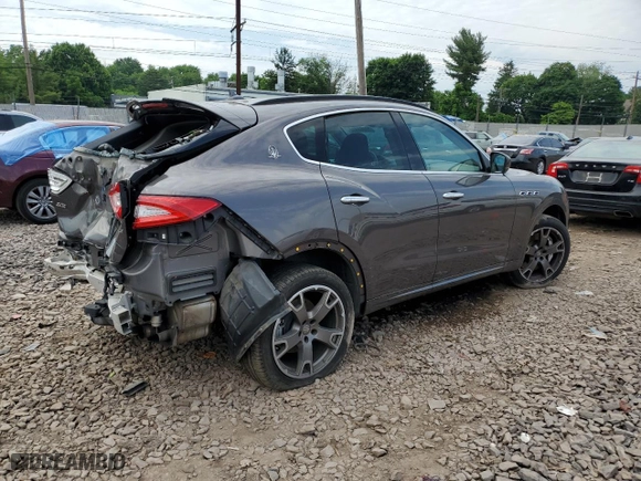 2017 Maserati Levante S with VIN ZN661YUS9HX262912, listed as a Copart auction lot 59056834 with NaN miles and Salvage Title. Bid and sale history available at carsss.com. Image 3.