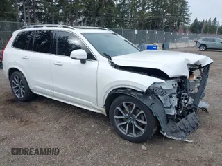 2019 Volvo XC90 Momentum with VIN YV4102PK2K1514188, listed as a IAAI auction lot 41767251 with 83,089 mi miles. Bid and sale history available at carsss.com. Image 1.