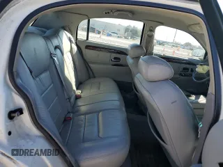 1999 Lincoln Town Car Executive z VIN 1LNHM81W8XY713650, wystawiony jako Copart lot #42335925 z przebiegiem 138 231 mil mil oraz Szkoda całkowita • Salvage title. Historia ofert i sprzedaży dostępna na DreamBid. Obrazek 10.