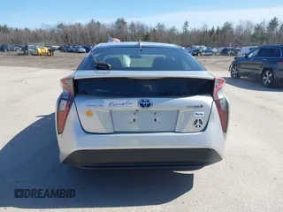 2016 Toyota Prius Two with VIN JTDKBRFU3G3003968, listed as a IAAI auction lot 41951236 with 72,029 mi miles. Bid and sale history available at carsss.com. Image 15.