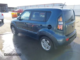 2011 Kia Soul + with VIN KNDJT2A2XB7248743, listed as a IAAI auction lot 41791749 with 242,408 mi miles. Bid and sale history available at carsss.com. Image 3.