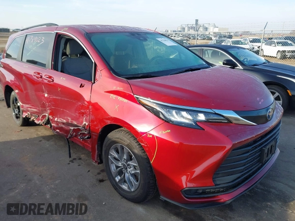 2022 Toyota Sienna LE z VIN 5TDKRKEC0NS093524, wystawiony jako IAAI lot #41784023 z przebiegiem 40 887 mil mil oraz . Historia ofert i sprzedaży dostępna na DreamBid. Obrazek 1.