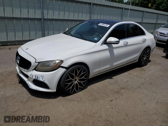 2016 Mercedes-Benz C 300 Luxury with VIN 55SWF4KB9GU165747, listed as a Copart auction lot 61984125 with 173,168 mi miles and Clean title. Bid and sale history available at DreamBid. Image 1.