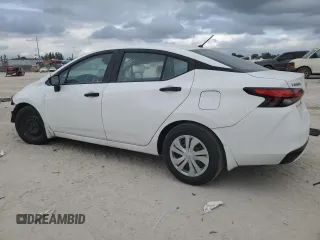 2021 Nissan Versa S z VIN 3N1CN8DV1ML896601, wystawiony jako Copart lot #58873695 z przebiegiem 61 789 mil mil oraz Nie do naprawy. Historia ofert i sprzedaży dostępna na DreamBid. Obrazek 2.
