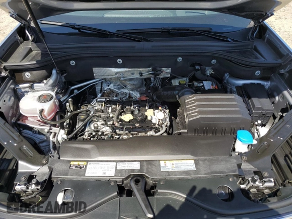 2024 Volkswagen Atlas SEL R-Line with VIN 1V2AE2CA5RC229421, listed as a Copart auction lot 53551375 with 7,517 mi miles and Salvage title. Bid and sale history available at DreamBid. Image 12.