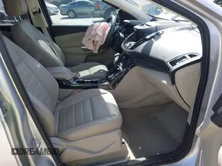 2014 Ford Escape Titanium с VIN 1FMCU0J9XEUB93591, выставлен на аукционе IAAI как лот 41721869 с пробегом 98 859 миль миль и . История ставок и продаж доступна на DreamBid. Изображение 5.
