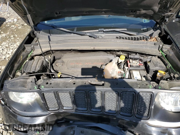 2021 Jeep Renegade Upland with VIN ZACNJDABXMPM26690, listed as a Copart auction lot 52198365 with 60,267 mi miles and Salvage title. Bid and sale history available at DreamBid. Image 12.
