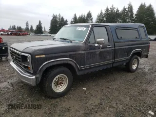 1986 Ford F-150 with VIN 2FTDF15Y2GCB58735, listed as a Copart auction lot 46732215 with 54,401 mi miles and Clean Title. Bid and sale history available at carsss.com. Image 1.