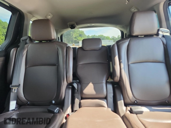 2019 Honda Odyssey EX z VIN 5FNRL6H58KB136964, wystawiony jako Copart lot #64272595 z przebiegiem 171 617 mil mil oraz Czysty tytuł • Clean title. Historia ofert i sprzedaży dostępna na DreamBid. Obrazek 10.