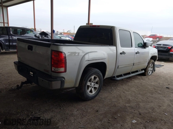2010 GMC Sierra 1500 SLE z VIN 3GTRCVE09AG203731, wystawiony jako IAAI lot #41593779 z przebiegiem 192 576 mil mil oraz . Historia ofert i sprzedaży dostępna na DreamBid. Obrazek 4.