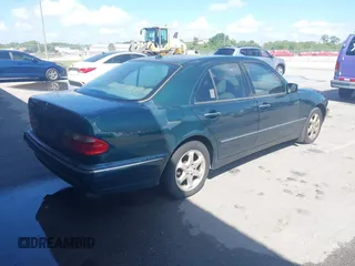 2002 Mercedes-Benz E-Class with VIN WDBJF65J92B458634, listed as a IAAI auction lot 41910356 with 1 mi miles. Bid and sale history available at carsss.com. Image 4.
