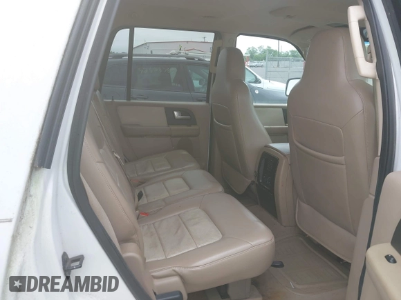2004 Ford Expedition Eddie Bauer with VIN 1FMPU18L34LB29034, listed as a IAAI auction lot 42511855 with 218,043 mi miles and . Bid and sale history available at DreamBid. Image 8.
