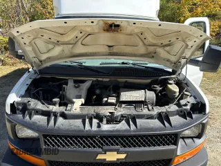 2014 Chevrolet Express Commercial with VIN 1GB0G2CG8E1143526, listed as a Copart auction lot 75367264 with 396,638 mi miles and Clean Title. Bid and sale history available at carsss.com. Image 7.