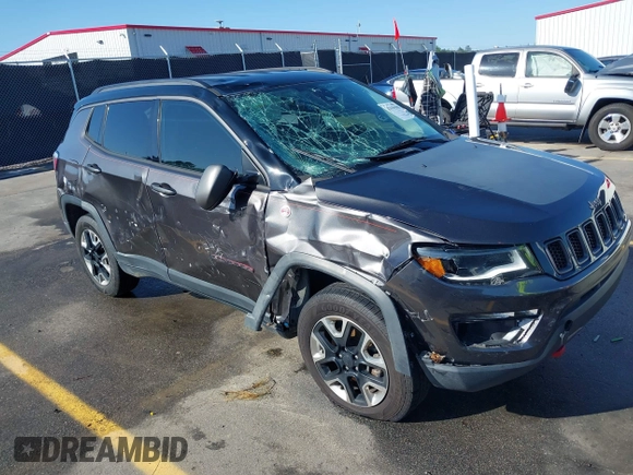 2018 Jeep Compass Trailhawk with VIN 3C4NJDDB3JT231923, listed as a IAAI auction lot 41929198 with 129,001 mi miles and . Bid and sale history available at carsss.com. Image 1.