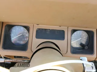 1988 Jeep Wrangler Sahara with VIN 2BCCV8121JB525518, listed as a Copart auction lot 71491994 with 252,317 mi miles and Salvage Title. Bid and sale history available at carsss.com. Image 9.