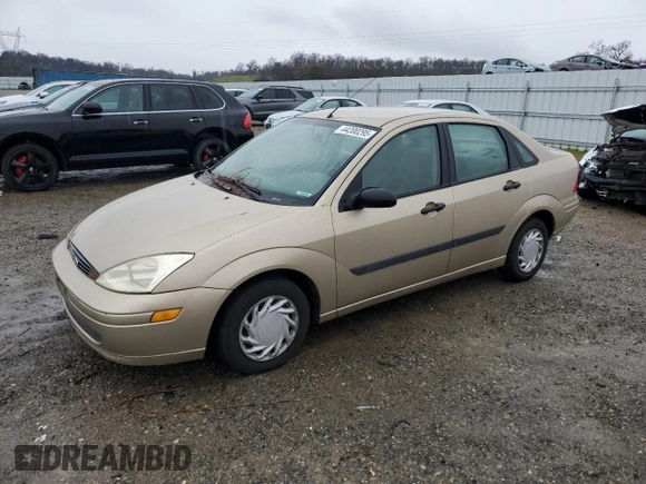 2001 Ford Focus LX with VIN 1FAFP33P51W267171, listed as a Copart auction lot 44200295 with 215,015 mi miles and Salvage Title. Bid and sale history available at carsss.com. Image 1.