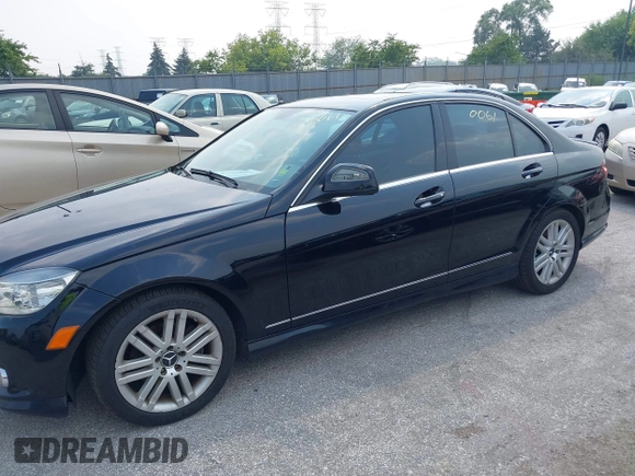 2008 Mercedes-Benz C 300 Sport с VIN WDDGF54X98F039542, выставлен на аукционе IAAI как лот 42880061 с пробегом 185 118 миль миль и . История ставок и продаж доступна на DreamBid. Изображение 2.