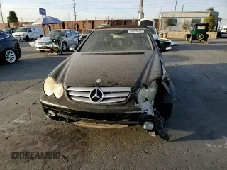 2004 Mercedes-Benz CLK 320 z VIN WDBTK65G64T017100, wystawiony jako Copart lot #78289534 z przebiegiem 152 914 mil mil oraz Szkoda całkowita • Salvage title. Historia ofert i sprzedaży dostępna na DreamBid. Obrazek 10.