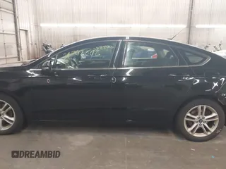 2018 Ford Fusion SE with VIN 3FA6P0H7XJR257603, listed as a IAAI auction lot 39742896 with 126,949 mi miles. Bid and sale history available at carsss.com. Image 15.
