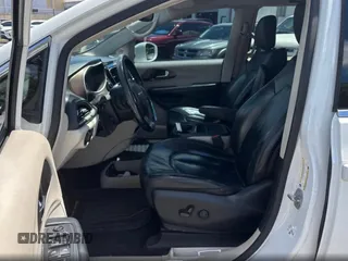 2019 Chrysler Pacifica Touring L с VIN 2C4RC1BG8KR537531, выставлен на аукционе Copart как лот 61310565 с пробегом 270 448 миль миль и Чистый • Clean title. История ставок и продаж доступна на DreamBid. Изображение 5.