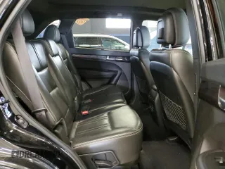 2014 Kia Sorento SX with VIN 5XYKWDA74EG437110, listed as a Copart auction lot 53505365 with 124,552 mi miles and Clean Title. Bid and sale history available at carsss.com. Image 11.