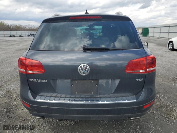 2012 Volkswagen Touareg Sport with VIN WVGEK9BP7CD006059, listed as a Copart auction lot 49411245 with 202,323 mi miles and Clean Title. Bid and sale history available at carsss.com. Image 6.