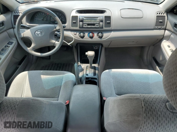 2004 Toyota Camry LE z VIN 4T1BE32K34U294224, wystawiony jako Copart lot #59581595 z przebiegiem 188 034 mil mil oraz Szkoda całkowita • Salvage title. Historia ofert i sprzedaży dostępna na DreamBid. Obrazek 8.