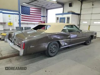 1976 Cadillac Eldorado z VIN 6L67S6Q235270, wystawiony jako Copart lot #80518554 z przebiegiem 4 944 mil mil oraz Szkoda całkowita • Salvage title. Historia ofert i sprzedaży dostępna na DreamBid. Obrazek 3.