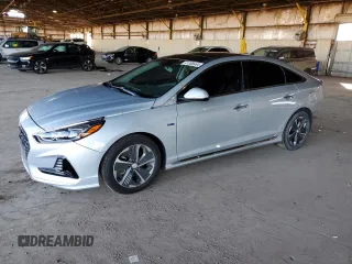 2018 Hyundai Sonata Hybrid Limited with VIN KMHE34L3XJA079274, listed as a Copart auction lot 41068464 with 120,491 mi miles and Salvage Title. Bid and sale history available at carsss.com. Image 1.