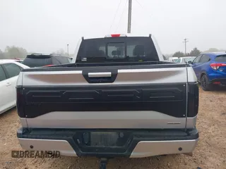 2016 Ford F-150 XLT with VIN 1FTEW1EF7GFB62058, listed as a IAAI auction lot 41904998 with 86,610 mi miles and . Bid and sale history available at carsss.com. Image 16.